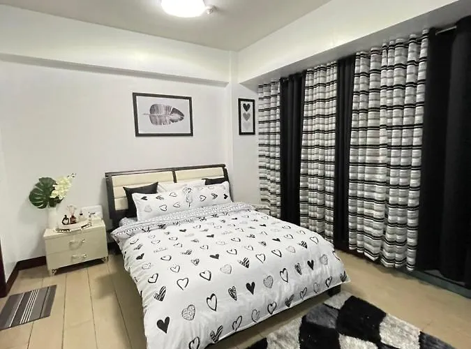 Aparthotel Two Palm Tree Villas Newport-elegante Condotel Type