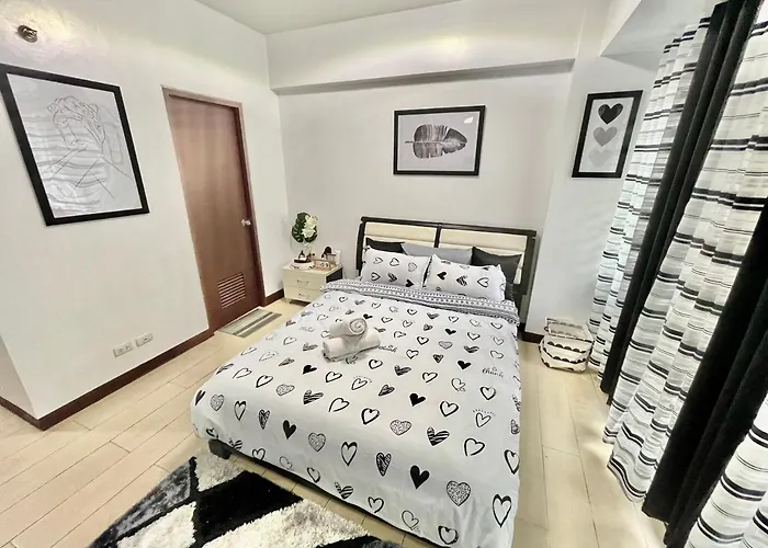 Two Palm Tree Villas Newport-elegante Condotel Type Aparthotel
